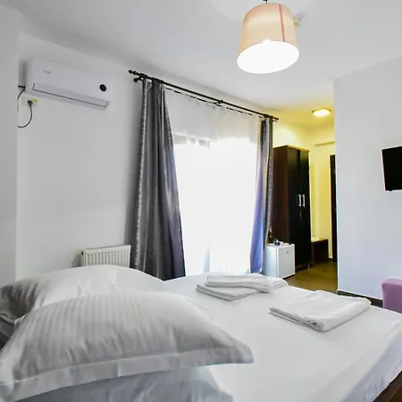 Matei - 3*